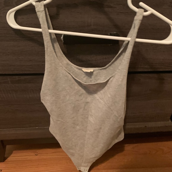 Bodysuits - Picture 5 of 6